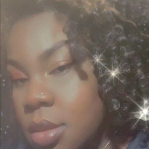 Meet your Posher, Coreen